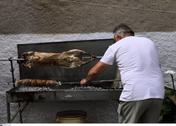 Θεσσαλονίκη: Έπαθε εγκαύματα προσπαθώντας να ψήσει το αρνί