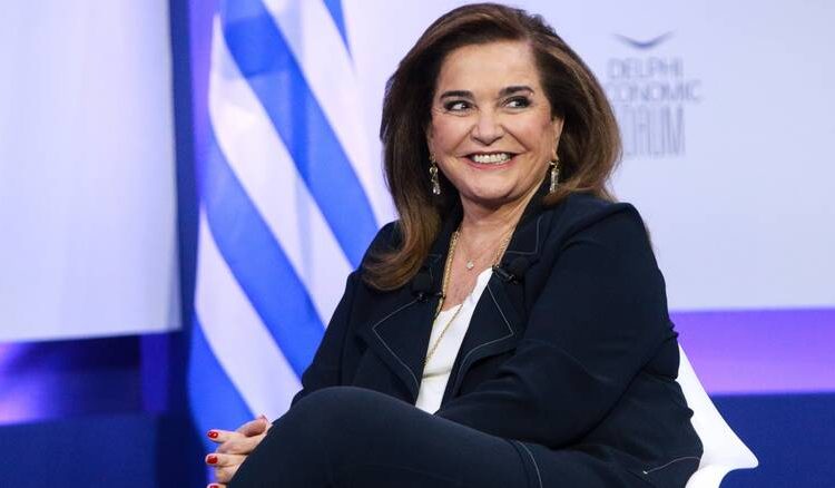 Ντόρα Μπακογιάννη: Μιλάει για… δικαιώματα της Τουρκίας στο Αιγαίο