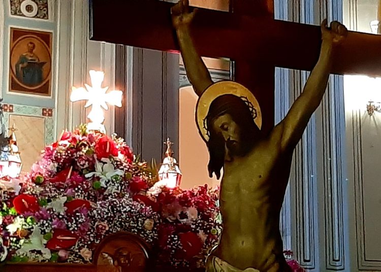 Μεγάλη Πέμπτη: Σήμερον κρεμάται επί ξύλου