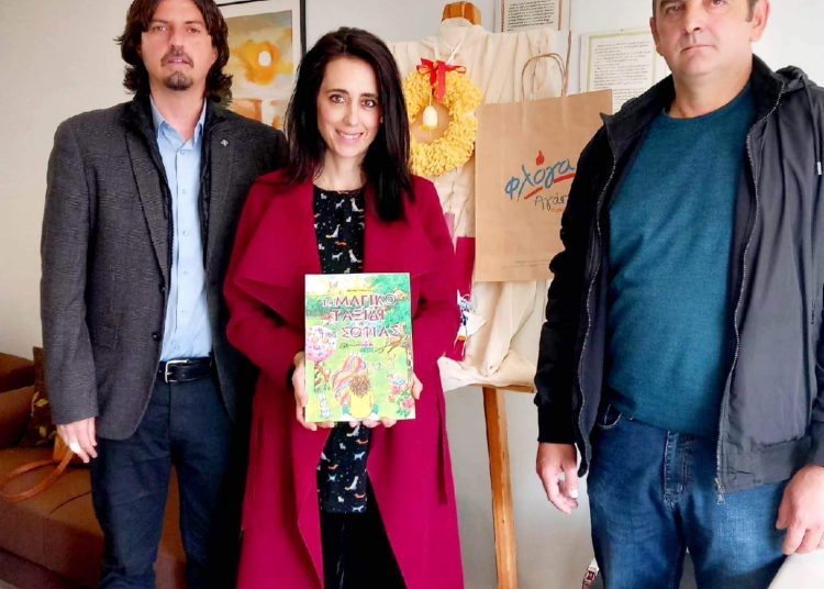 Ένωση Αστυνομικών Ηλείας: Παρέδωσε σεβαστό ποσό στον σύλλογο παιδιών με νεοπλασματική ασθένεια “ΦΛΟΓΑ”