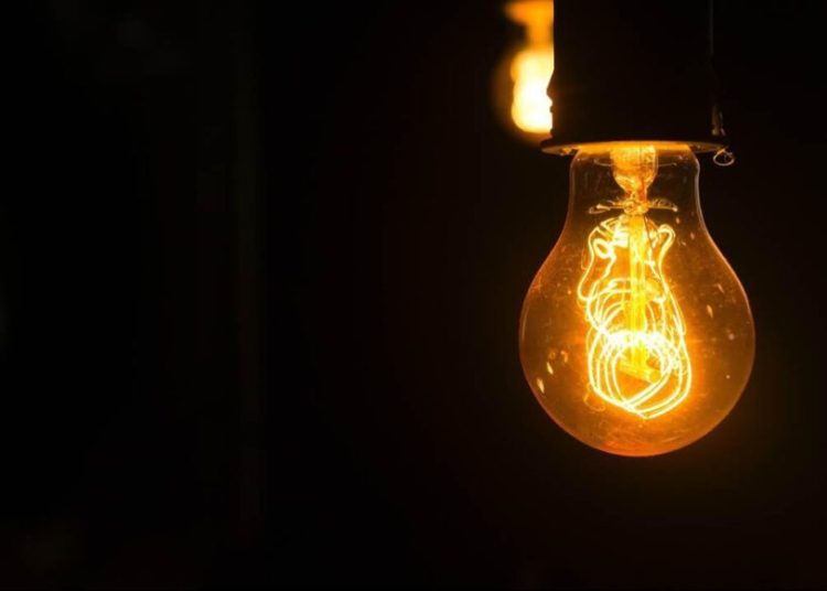 Λογαριασμοί ρεύματος: Νέες αυξήσεις από Μάιο- Αλλάζει ο τρόπος χρέωσης