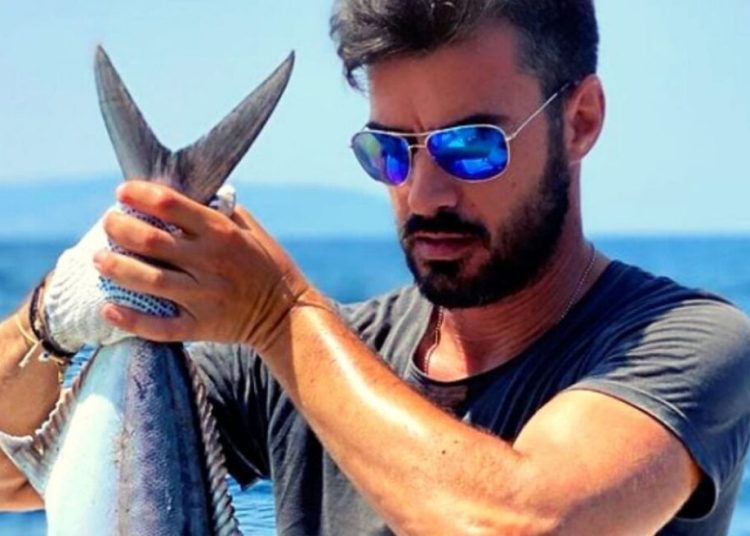 Ο Γιάννης Τσιμιτσέλης στο Κατάκολο-Έκανε γυρίσματα για την εκπομπή του