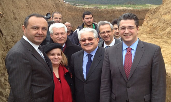 Κώστας Τζαβάρας: «Επιτέλους δικαιώνονται οι προσπάθειες για την ανάδειξη του ταφικού μνημείου της Αμφίπολης»