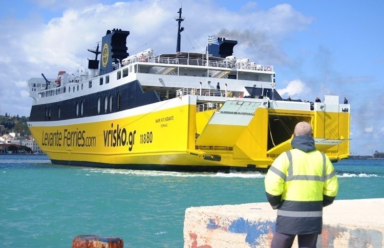 Χωρίς δρομολόγια πλοίων την Πρωτομαγιά