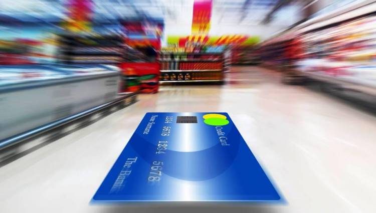 Επίδομα τροφίμων: Σήμερα ¨μπαίνουν¨ χρήματα στην άϋλη κάρτα