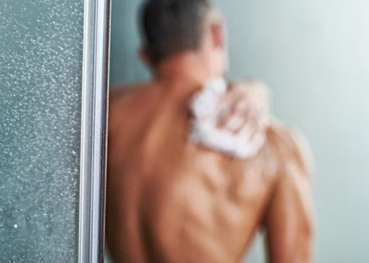 Πότε πρέπει να κάνουμε μπάνιο;– Η ιδανική συχνότητα για την υγεία