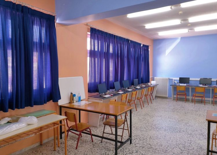 Ανακοινώθηκε η λήξη των μαθημάτων σε Γυμνάσια και Λύκεια (ημερομηνίες)