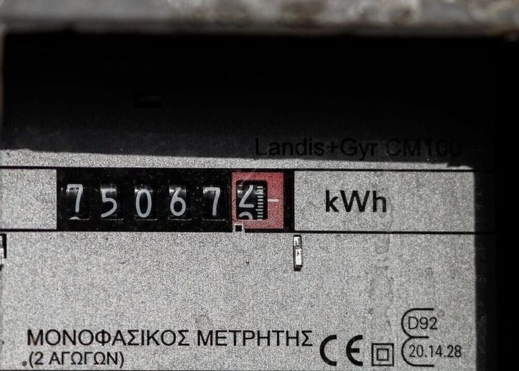 Ρεύμα: Μετά τις νέες αυξήσεις από Μάιο, έρχεται πάλι η ρήτρα αναπροσαρμογής από Ιούλιο
