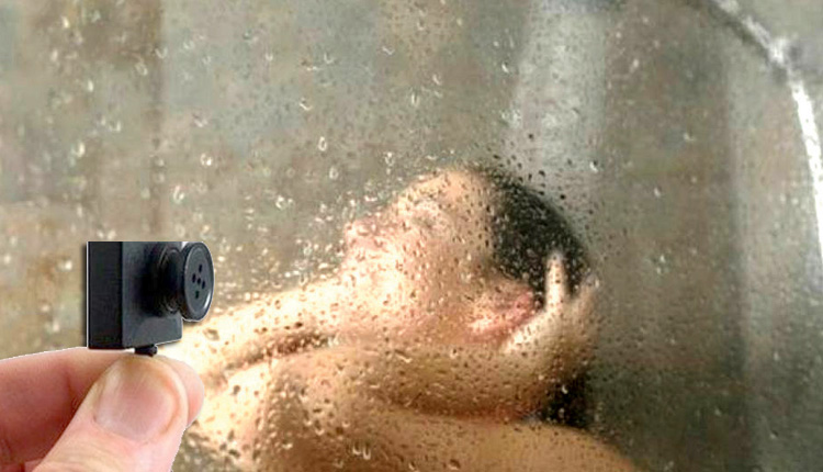 Ίλιον: Πατέρας έβαλε κάμερα στο μπάνιο και «έγραφε» την 15χρονη κόρη του