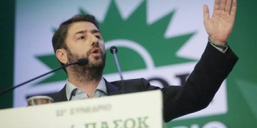 Εκλογές 2023 – Ανδρουλάκης: Θέλει να ηγηθεί στην Κεντροαριστερά μετά την κατάρρευση ΣΥΡΙΖΑ