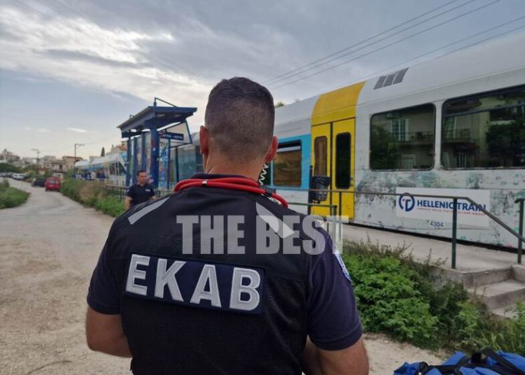 Πάτρα: Βλάβη στον προαστιακό-Δεν άνοιγαν οι πόρτες-Κρίση πανικού έπαθαν οι επιβάτες