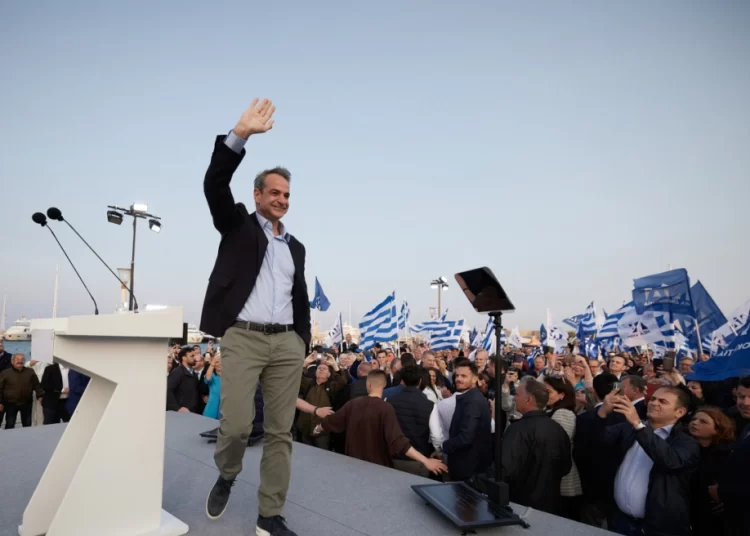 Εκλογές 2023: Η Νέα Δημοκρατία μπαίνει στην τελική ευθεία με τη διαφορά να «ανοίγει»