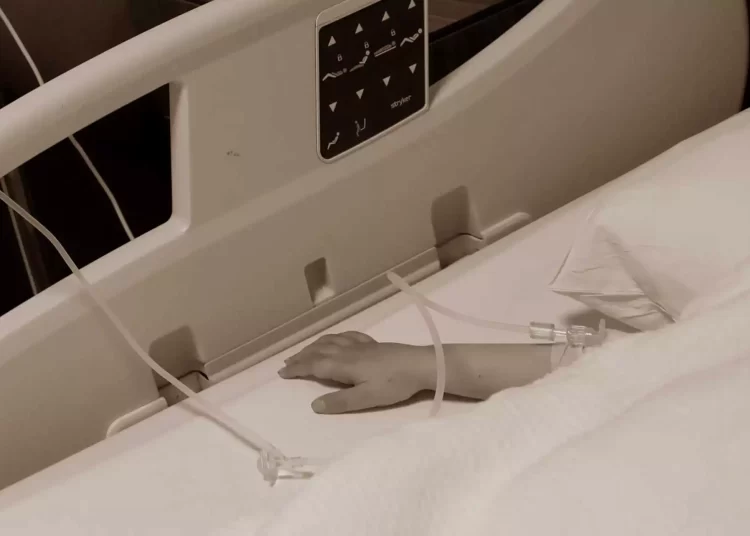 Θρίλερ με τους θανάτους 15 παιδιών σε δύο νοσοκομεία – Ξεκίνησε έρευνα η ΕΛΑΣ, στο μικροσκόπιο καρδιοχειρουργός