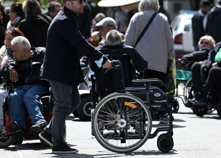 «Προσωπικός Βοηθός»: Ξεκίνησαν οι αιτήσεις συμμετοχής ατόμων με αναπηρία