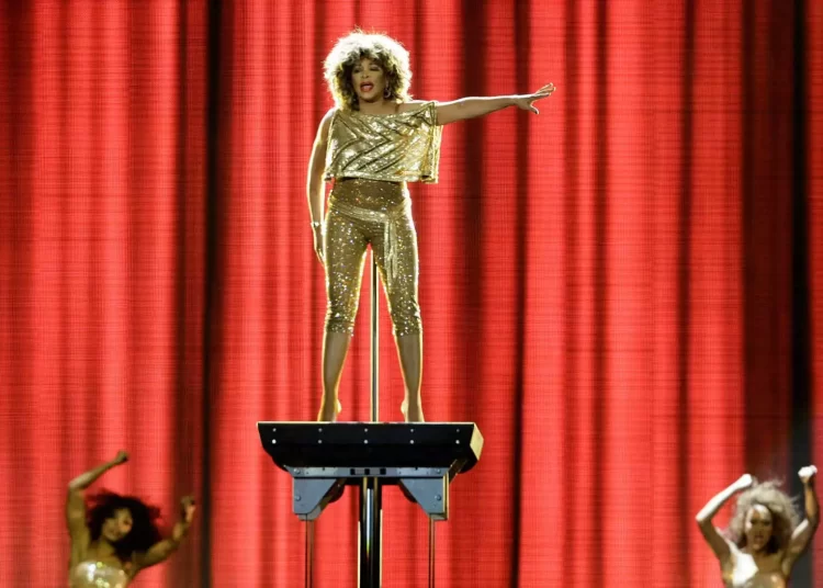 Τίνα Τάρνερ: Η θρυλική τραγουδίστρια πέθανε πέντε μήνες μετά τον θάνατο του γιου της