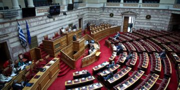 Εκλογές: Αδέλφια θα βρεθούν στην Βουλή αλλά με διαφορετικά κόμματα