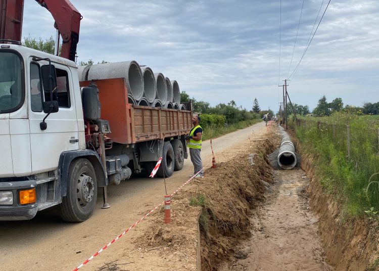 Δουνέϊκα- Αγία Μαρίνα: Προχωρά το έργο αποκατάστασης του δρόμου