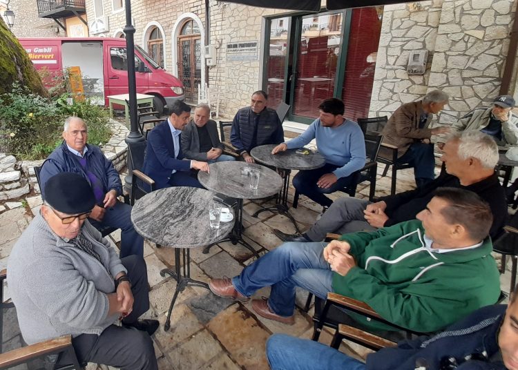 Στις περιοχές Κρεστένων και Ανδριτσαίνης Θερμή υποδοχή στον υποψήφιο βουλευτή Ανδρέα Νικολακόπουλο