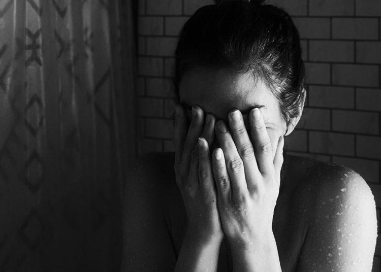 Κρίση Πανικού: Πώς θα την προλάβετε – Πώς θα την ξεπεράσετε