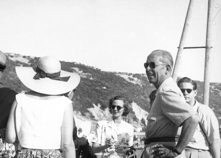 Κατάκολο 1954: Επίσκεψη του βασιλιά Παύλου-Για να θυμούνται οι παλιοί & να μαθαίνουν οι νεότεροι