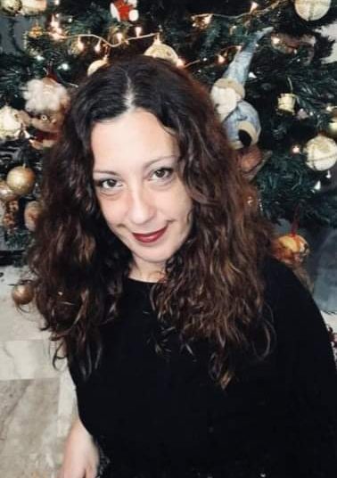 Λεχαινά: Έφυγε ξαφνικά από την ζωή η 44χρονη Αθηνά Καραχάλιου