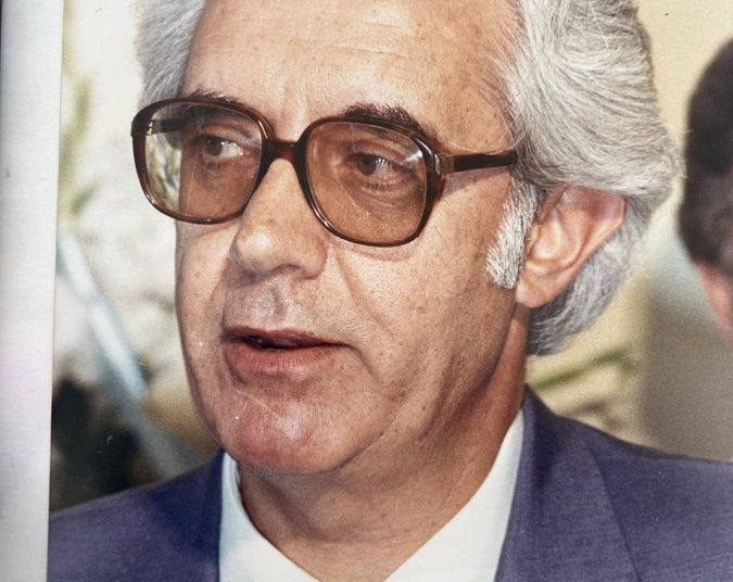 Πέθανε ο πατέρας του Νίκου Χατζηνικολάου, «σε αγαπώ με όλη μου την καρδιά, σε ευχαριστώ για όλα!»