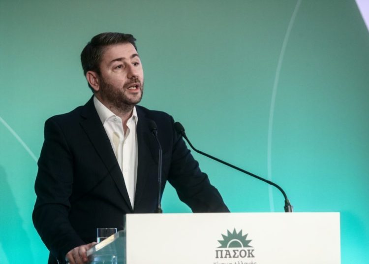 «Ανένδοτος» Ανδρουλάκη κατά ΝΔ-ΣΥΡΙΖΑ για τα «παιχνίδια» στη Θράκη