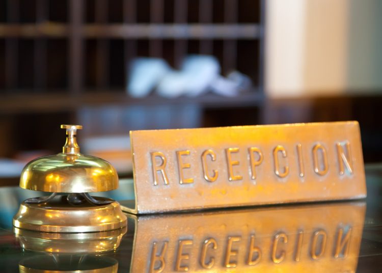 Eπισιτισμός-Τουρισμός: Υποχρεωτική η Κλαδική Συλλογική Σύμβαση Εργασίας