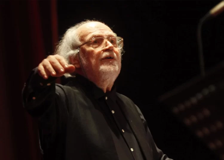 Γιάννης Μαρκόπουλος: Ο συνθέτης που δημιούργησε το δικό του κίνημα στην ελληνική μουσική