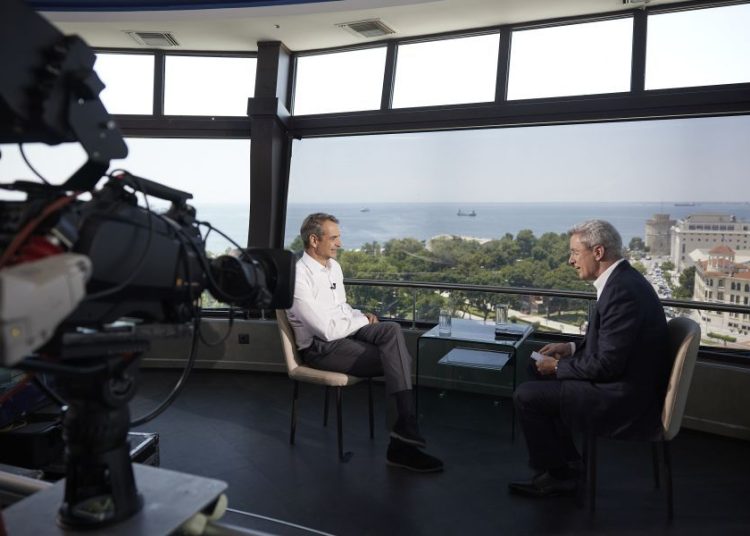 Μητσοτάκης: Μπορούμε να φτάσουμε τον μισθό στα 1500 ευρώ-Τι θα κάνει με το ΕΣΥ