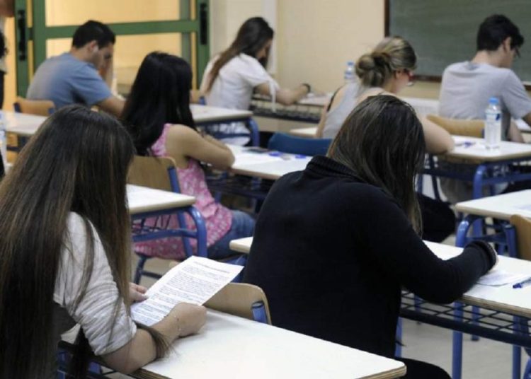 Πανελλαδικές-ΕΠAΛ: Γράφουν μαθήματα ειδικότητας σήμερα