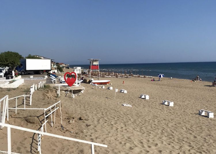 ΣΤΑΘΗΣ ΚΑΝΝΗΣ – “ΜΠΟΡΟΥΜΕ”: Παραλίες Δήμου Πύργου … ΕΓΚΑΤΑΛΕΙΨΗ, ΠΡΟΣΒΟΛΗ και ΥΠΟΤΙΜΗΣΗ των Πυργιωτών…