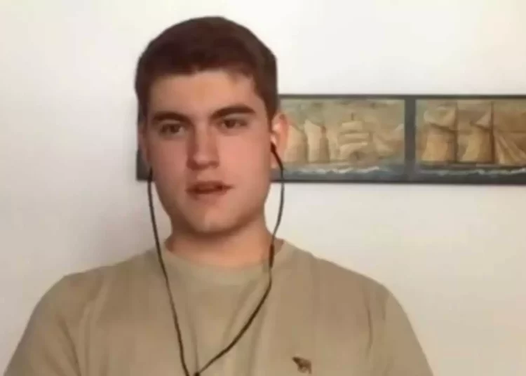 Πανελλήνιες 2023: Ο πρώτος των πρώτων μιλά για το πώς κατάφερε το απόλυτο 20 σπάζοντας κάθε ρεκόρ!