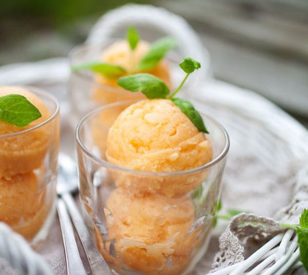 Σορμπέ φρούτων: 5 συνταγές που θα σας δροσίσουν