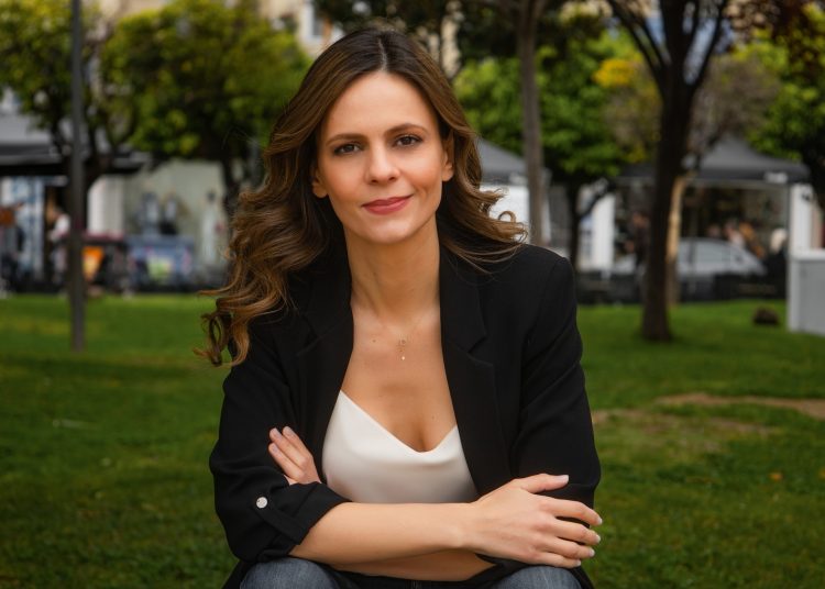 Έφη Αχτσιόγλου: Πως σχεδιάζει το μέλλον του ΣΥΡΙΖΑ-Τι είπε για Τσίπρα & Μητσοτάκη