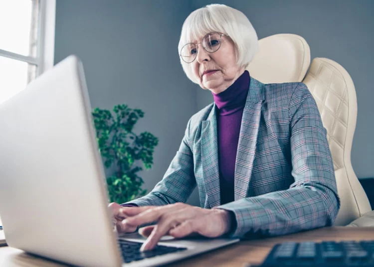 Εργαζόμενοι συνταξιούχοι: Στο «τραπέζι» η μείωση της ποινής του 30%