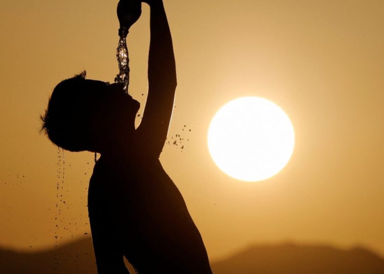 Νέος καύσωνας από σήμερα– Θα ξεπεράσει τους 44 βαθμούς