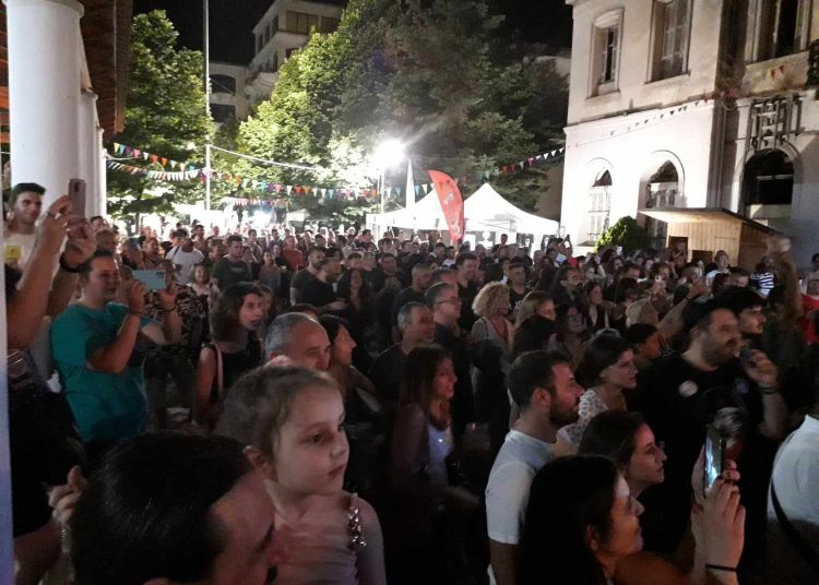 «Πόλος έλξης» και με μεγάλη επιτυχία από την πρώτη μέρα το 1ο WEST BEER FESTIVAL στο Πάρκο ΣΠΚ Πύργου