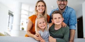 Γονείς: 10 πολύτιμες συμβουλές για τη σωστή ανατροφή του παιδιού