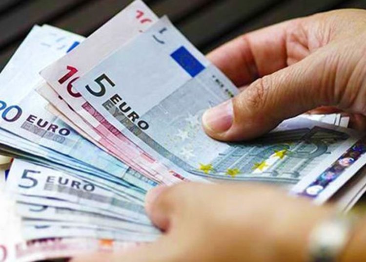 Ρυθμίστε τα χρέη σας αλλιώς έρχονται κατασχέσεις