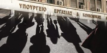 Εργασιακά: Ανατροπές με 8ωρα & 16ωρα-Τι θα γίνει με τους «δόκιμους» υπαλλήλους