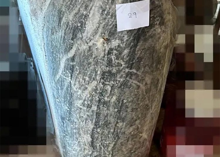 Έχτισαν το σπίτι τους στην Κω με…αρχαιότητες!