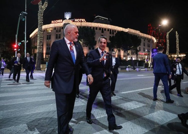 «Ηλεκτρισμένη» ατμόσφαιρα μεταξύ Ελλάδας-Αλβανίας