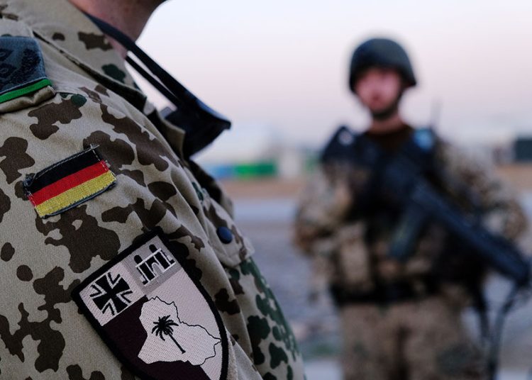 H Γερμανία εξοπλίζεται με τις ευλογίες των ΗΠΑ