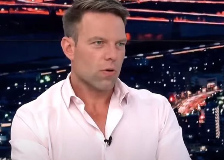 Ποιος είναι ο Στέφανος Κασσελάκης που θέλει να γίνει πρόεδρος ΣΥΡΙΖΑ