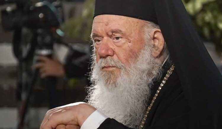 Ιερώνυμος για νέες ταυτότητες: Χρειάζεται σύνεση και φρόνηση