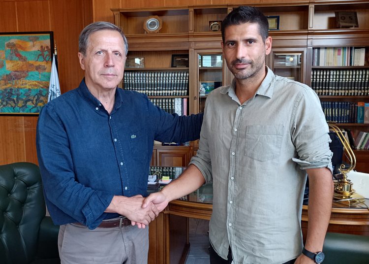 Ο Γιάννης Γεωργακόπουλος συμπορεύεται με τον Γεωργιόπουλο