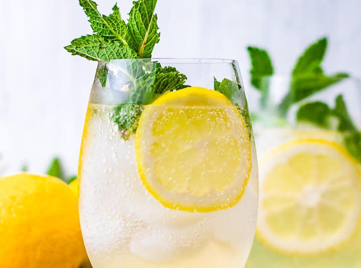 Limoncello Spritz: Το κοκτέιλ του καλοκαιριού-Πανεύκολα το φτιάχνουμε στο σπίτι