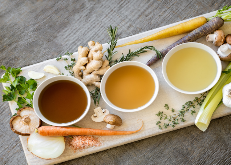 4 κρύες σούπες για τις ζεστές μέρες του καλοκαιριού