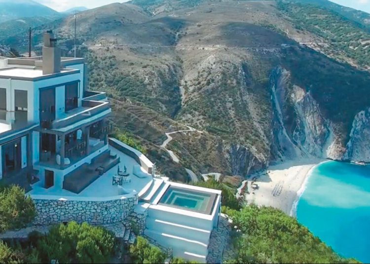 Το ωραιότερο σπίτι στην Ελλάδα-Θέα που κόβει την ανάσα